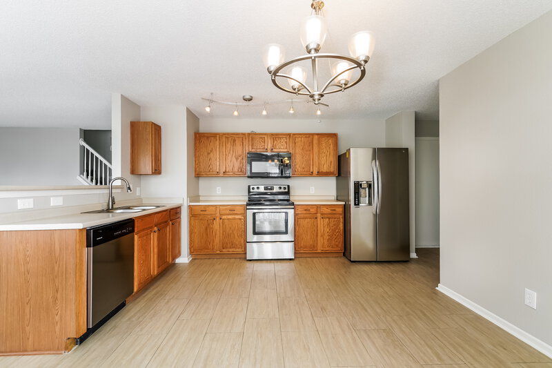 1,865/Mo, 5644 N Littleton Dr McCordsville, IN 46055 Kitchen View 2