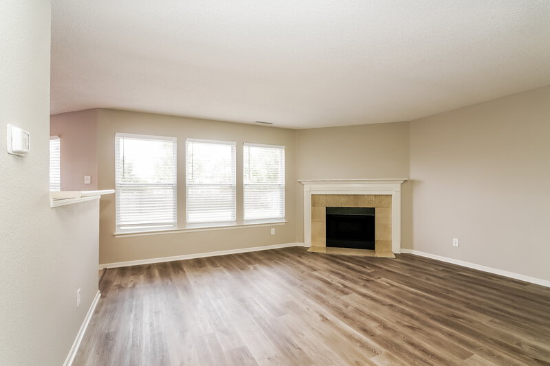 1,865/Mo, 5644 N Littleton Dr McCordsville, IN 46055 Family Room View