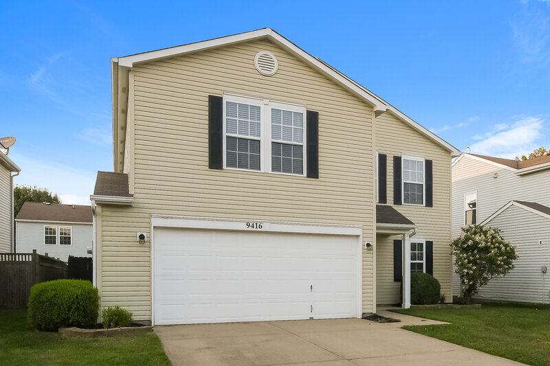 0/Mo, 9416 W Constellation Dr Pendleton, IN 46064 Front View