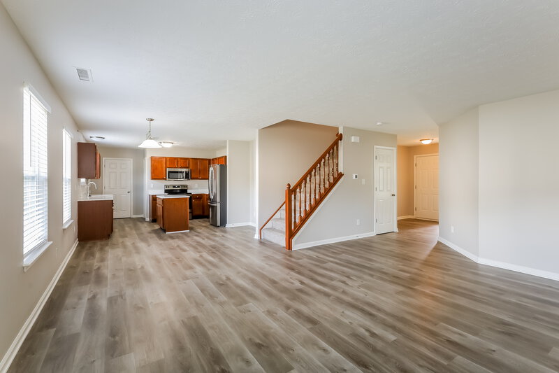 2,165/Mo, 11402 High Grass Dr Indianapolis, IN 46235 Living Room View