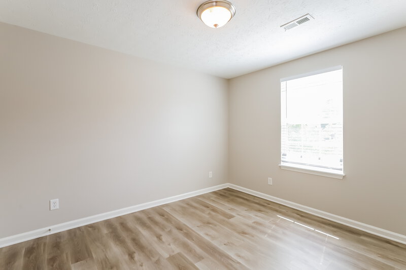 2,165/Mo, 11402 High Grass Dr Indianapolis, IN 46235 Bedroom View 2