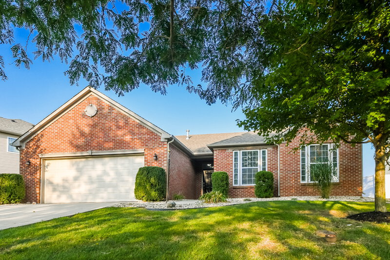 0/Mo, 1673 Fair Weather Dr Pendleton, IN 46064 External View