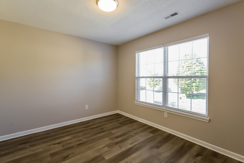 3,180/Mo, 109 Lockerbie Ln Pittsboro, IN 46167 Bedroom View