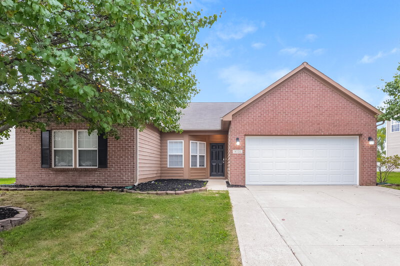 1,900/Mo, 9721 Stonewall Ln Avon, IN 46123 External View