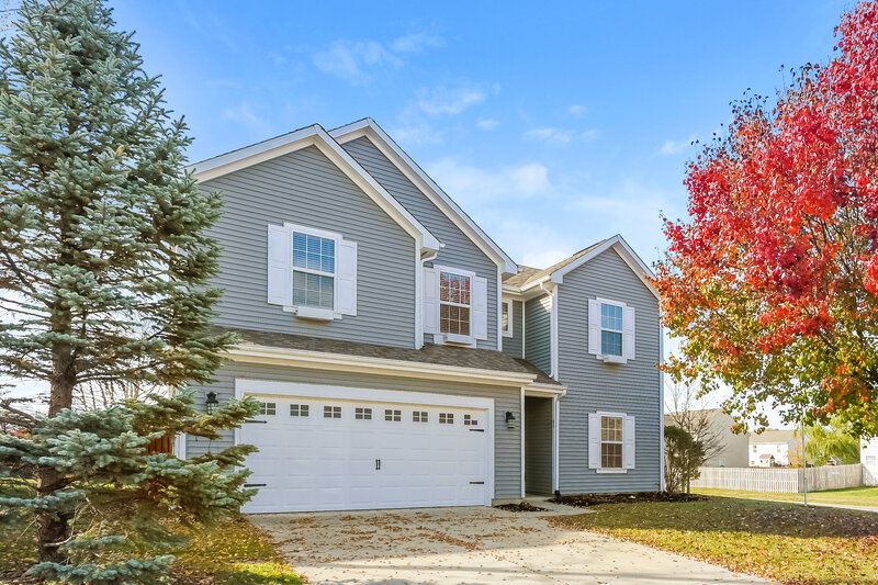 2,545/Mo, 12970 Quarterback Ln Fishers, IN 46037 Front View