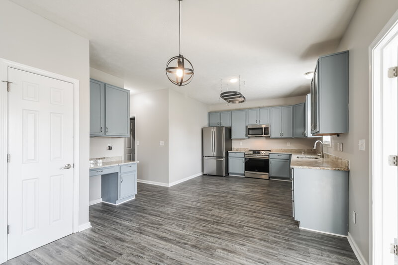 2,545/Mo, 12970 Quarterback Ln Fishers, IN 46037 Kitchen View 2