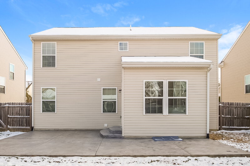 1,920/Mo, 678 Reunion Ln Greenwood, IN 46143 Rear View