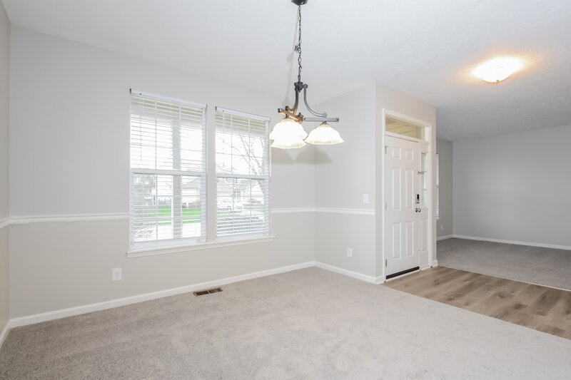 4,200/Mo, 1903 Windsor Ln Danville, IN 46122 Dining Room View