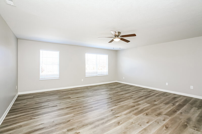 3,210/Mo, 8139 Lawrence Woods Blvd Indianapolis, IN 46236 Main Bedroom View