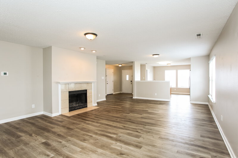 1,980/Mo, 6785 W Stansbury Blvd McCordsville, IN 46055 Living Room View