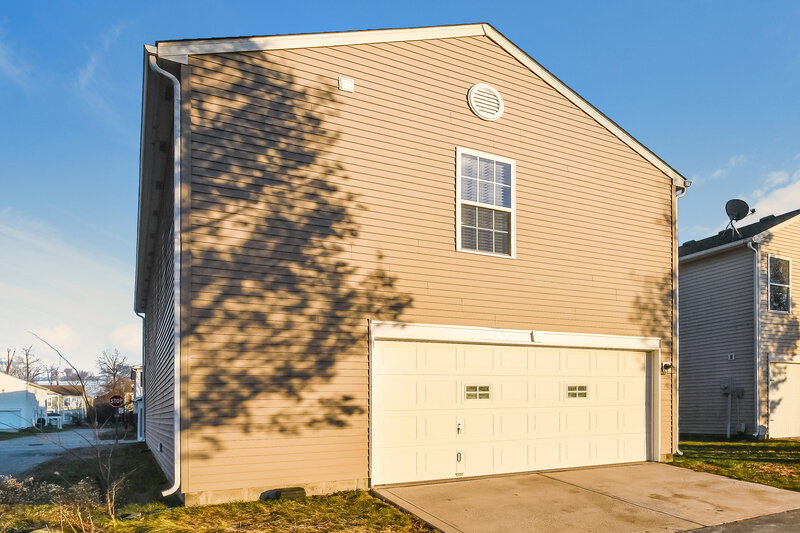 3,120/Mo, 13360 All American Rd Fishers, IN 46037 Rear View