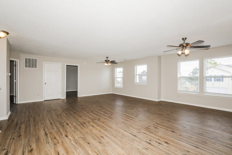 2,270/Mo, 10392 Split Rock Way Indianapolis, IN 46234 Loft View