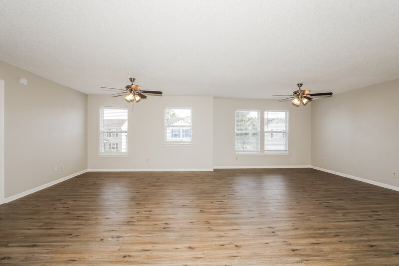2,270/Mo, 10392 Split Rock Way Indianapolis, IN 46234 Loft View 2