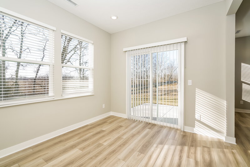 2,140/Mo, 8043 Wagman St Camby, IN 46113 Dining Room View