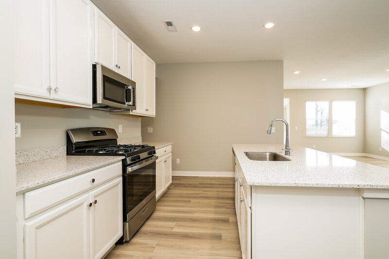 2,140/Mo, 8043 Wagman St Camby, IN 46113 Kitchen View