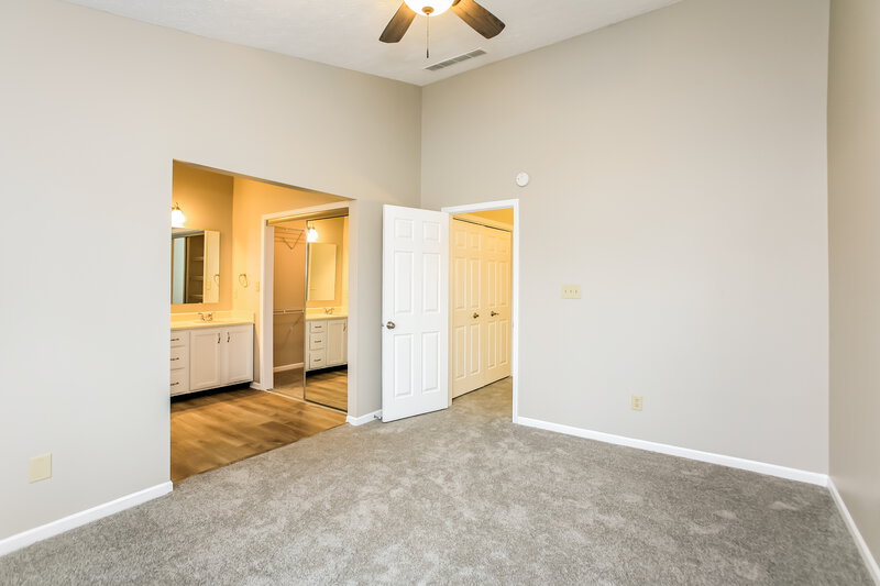 2,300/Mo, 3440 Windham Lake Rd Unit 7 Indianapolis, IN 46214 Main Bedroom View 2