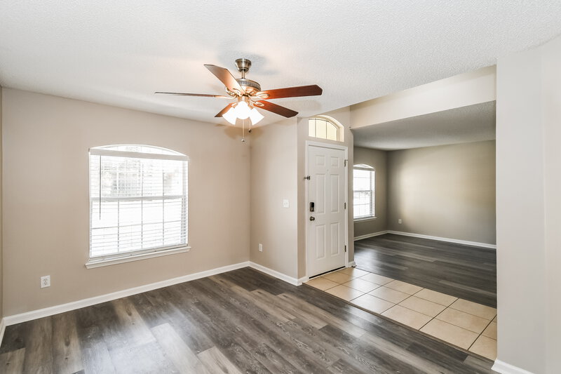 2,765/Mo, 1694 Aston Hall Dr E Jacksonville, FL 32246 Living Room View