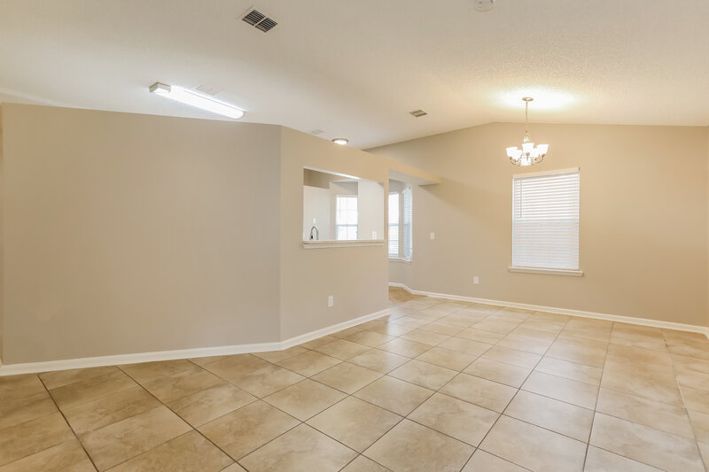 1,815/Mo, 1305 Rushing Dr Orange Park, FL 32065 Dining Room View