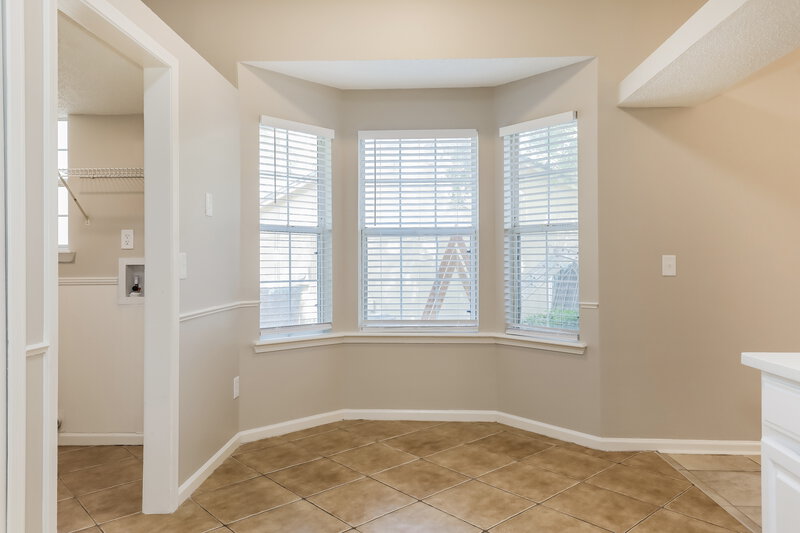 1,815/Mo, 1305 Rushing Dr Orange Park, FL 32065 Breakfast Nook View