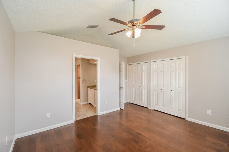 1,750/Mo, 8785 Spring Harvest Ln E Jacksonville, FL 32244 Main Bedroom View 2