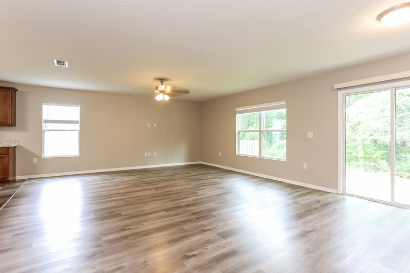 1,845/Mo, 11454 Carson Lake Dr Jacksonville, FL 32221 Living Room View