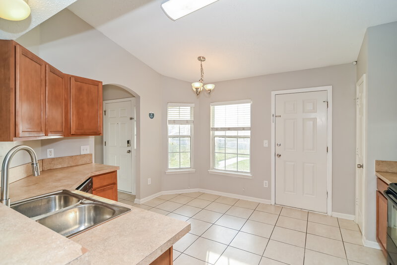 3,000/Mo, 7057 Rapid River Dr W Jacksonville, FL 32219 Kitchen View