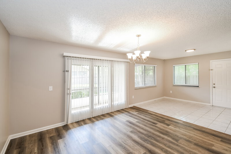 2,400/Mo, 11325 McNichols Ct Jacksonville, FL 32223 Family Room View