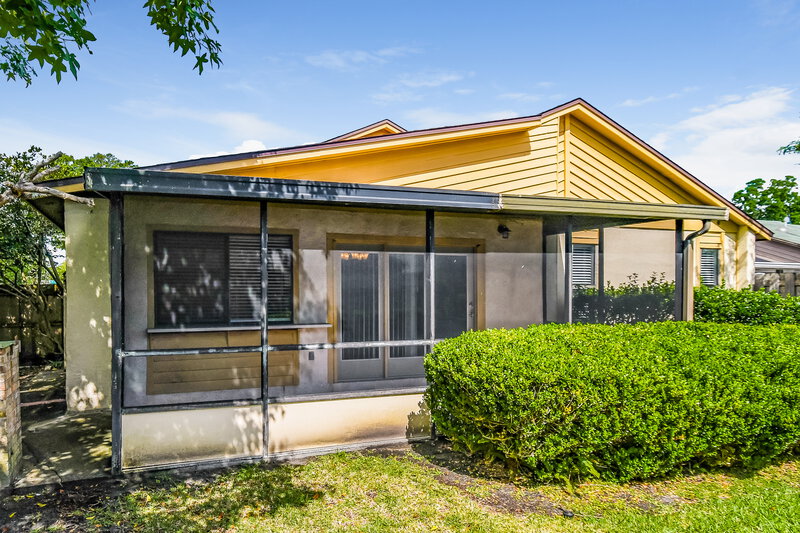 2,400/Mo, 11325 McNichols Ct Jacksonville, FL 32223 Rear View