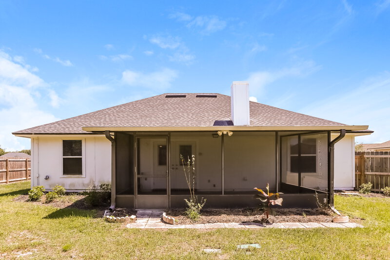 1,970/Mo, 3349 Citation Dr Green Cove Springs, FL 32043 Rear View