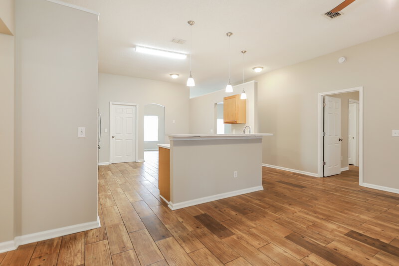 2,315/Mo, 9641 Pritmore Rd E Jacksonville, FL 32257 Living Room View