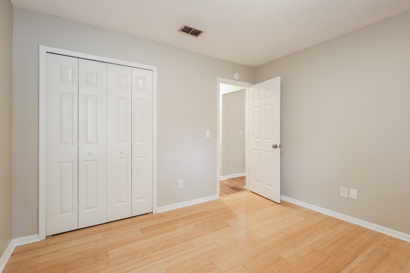 2,315/Mo, 9641 Pritmore Rd E Jacksonville, FL 32257 Bedroom View