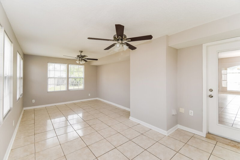 2,005/Mo, 675 Scarlet View Ct Orange Park, FL 32073 Sun Room View