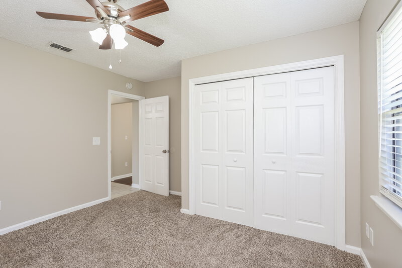 2,410/Mo, 7609 Cinnamon Tea Ct Jacksonville, FL 32244 Bedroom View
