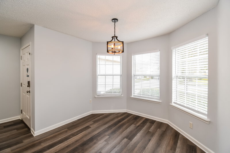 2,820/Mo, 8030 Welbeck Ln Jacksonville, FL 32244 Dining Room View