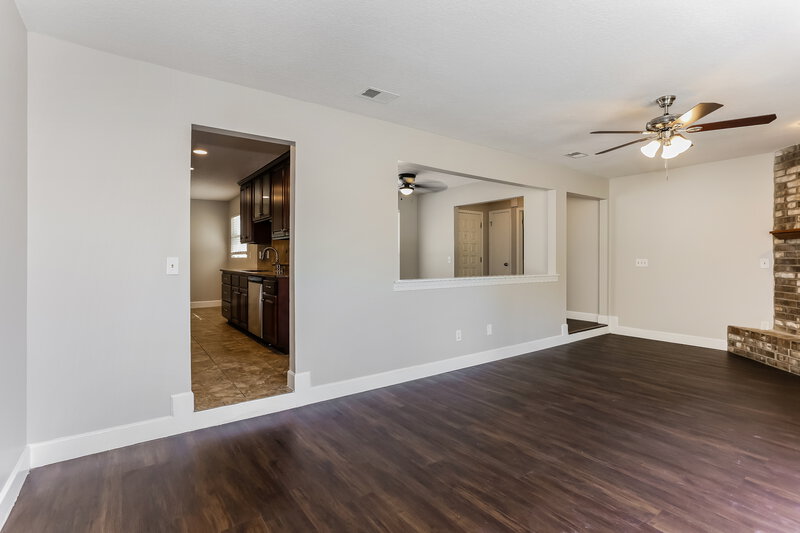 1,740/Mo, 2633 Grafton Dr Orange Park, FL 32065 Living Room View 2