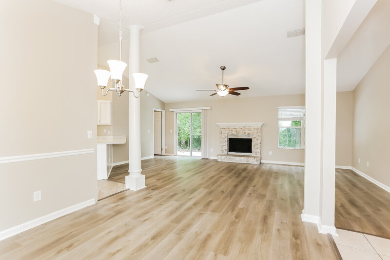 1,970/Mo, 1554 Mountain Lake Dr W Jacksonville, FL 32221 Dining Room View