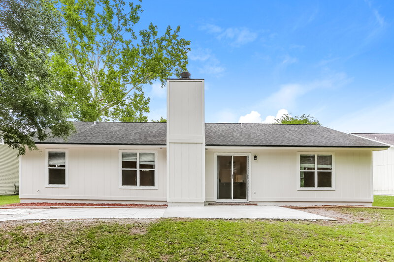 1,970/Mo, 1554 Mountain Lake Dr W Jacksonville, FL 32221 Rear View