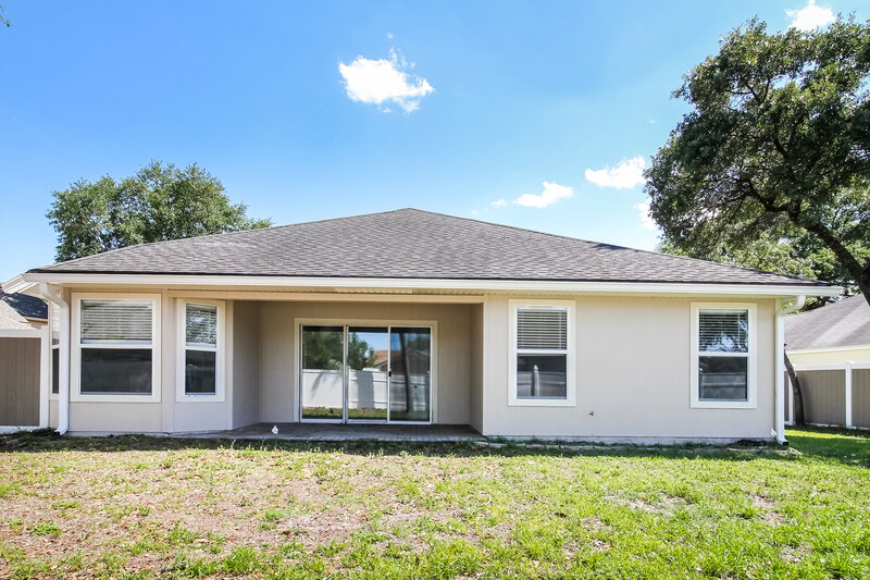 2,115/Mo, 86275 Evergreen Pl Yulee, FL 32097 Rear View