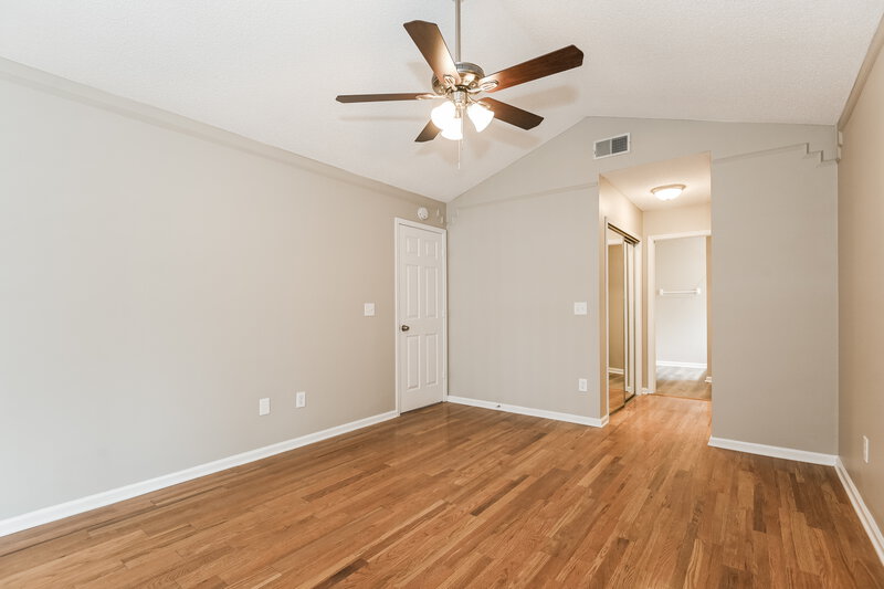 3,030/Mo, 8840 Saint Lucia Ct Jacksonville, FL 32256 Main Bedroom View 2