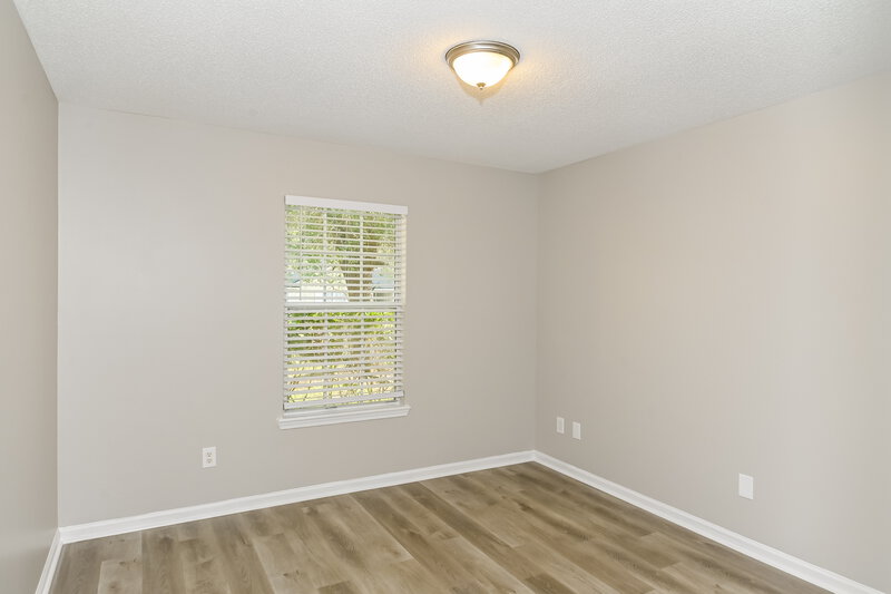 1,825/Mo, 11135 Lauren Oak Ln Jacksonville, FL 32221 Bedroom View 3