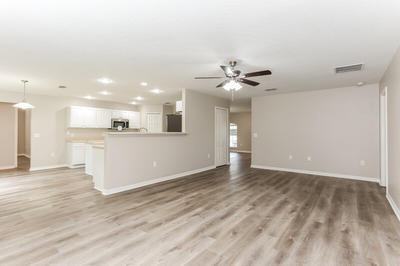 2,810/Mo, 97122 Yorkshire Dr Yulee, FL 32097 Living Room View