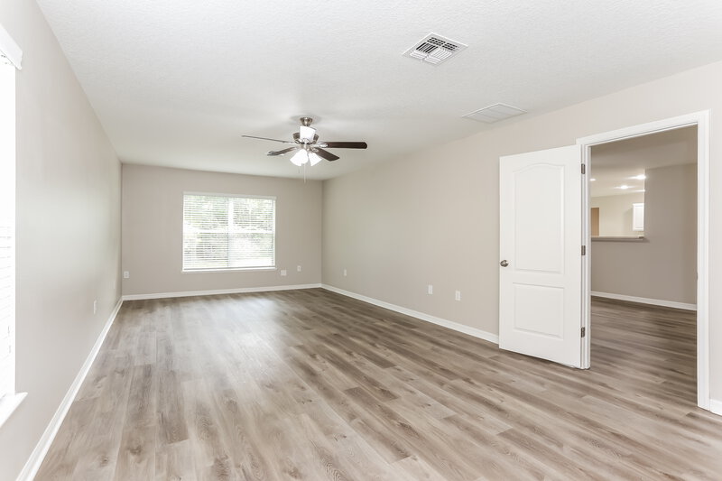 2,810/Mo, 97122 Yorkshire Dr Yulee, FL 32097 Main Bedroom View 2