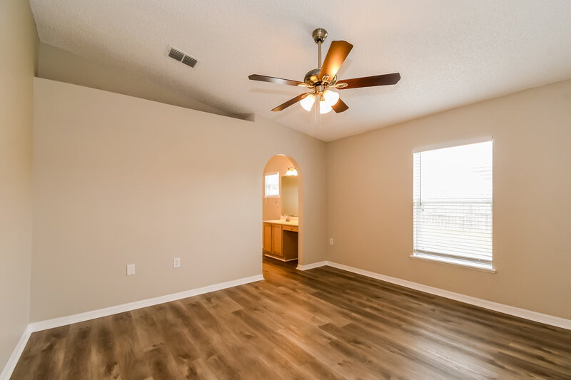 2,185/Mo, 11267 Wyndham Hollow Ln Jacksonville, FL 32246 Main Bedroom View