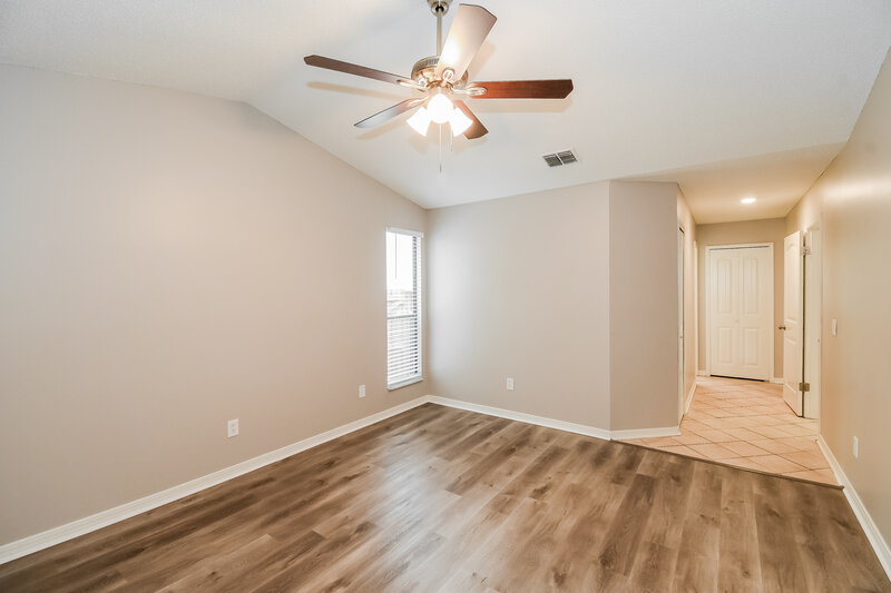 2,280/Mo, 1442 Classic Oak Ct Jacksonville, FL 32225 Main Bedroom View 2