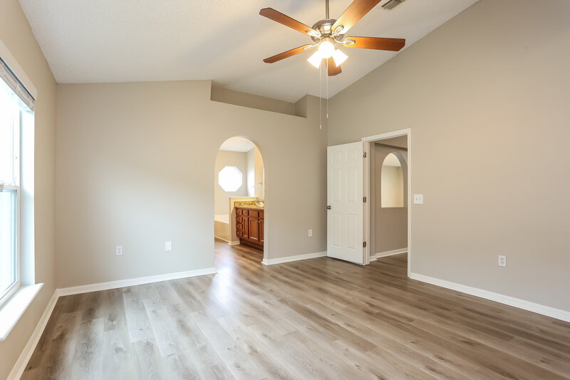 1,740/Mo, 10415 Song Sparrow Ln Jacksonville, FL 32218 Main Bedroom View