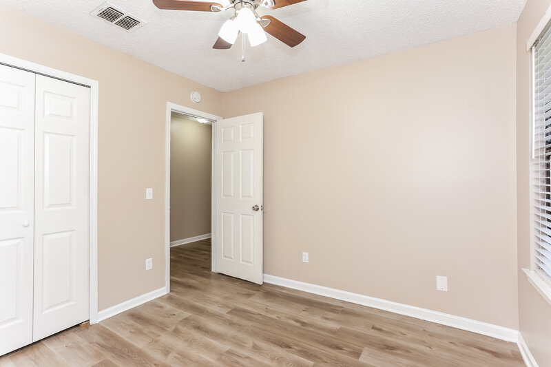 1,785/Mo, 1704 Sandy Hollow Loop Middleburg, FL 32068 Bedroom View