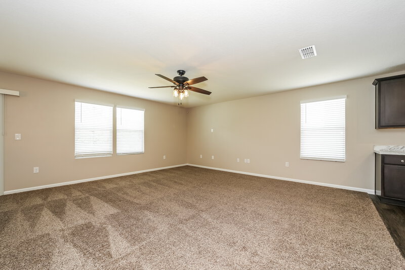 2,370/Mo, 3586 Derby Forest Dr Green Cove Springs, FL 32043 Living Room View