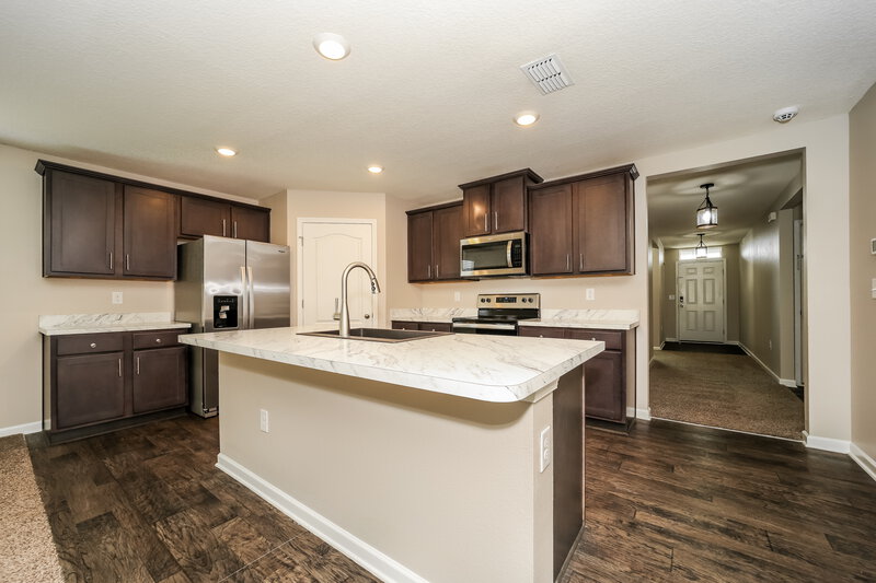 2,370/Mo, 3586 Derby Forest Dr Green Cove Springs, FL 32043 Kitchen View 2