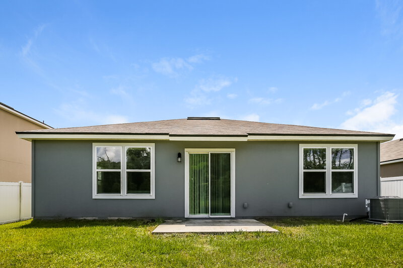 2,370/Mo, 3586 Derby Forest Dr Green Cove Springs, FL 32043 Rear View