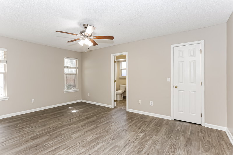 2,075/Mo, 8338 Lakemont Dr Jacksonville, FL 32216 Misc View 11